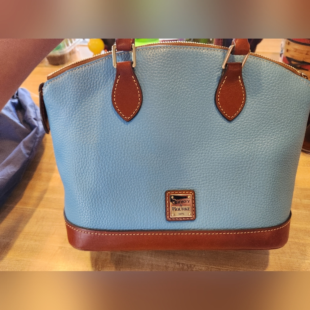 Dooney and Bourke EUC Blue Satchel